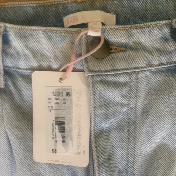 NWT GB (DILLARD'S) WIDE LEG BUTTON FLY LIGHT BLUE JEANS SIZE 11 - Picture 2 of 6